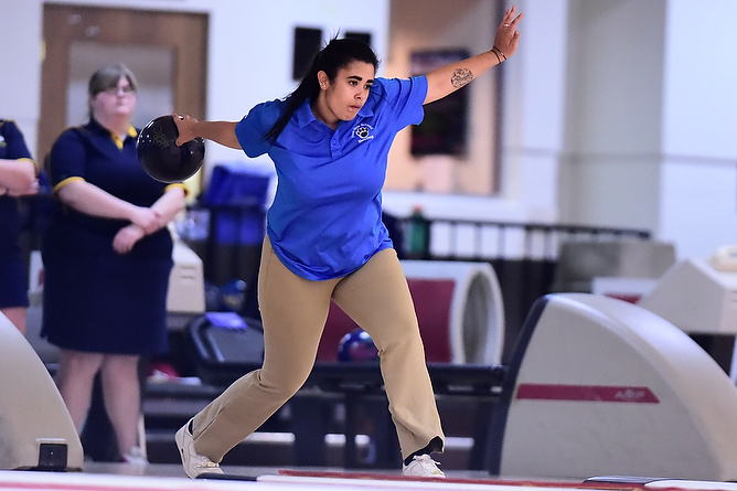Women's Bowling Drops Three Against Medaille