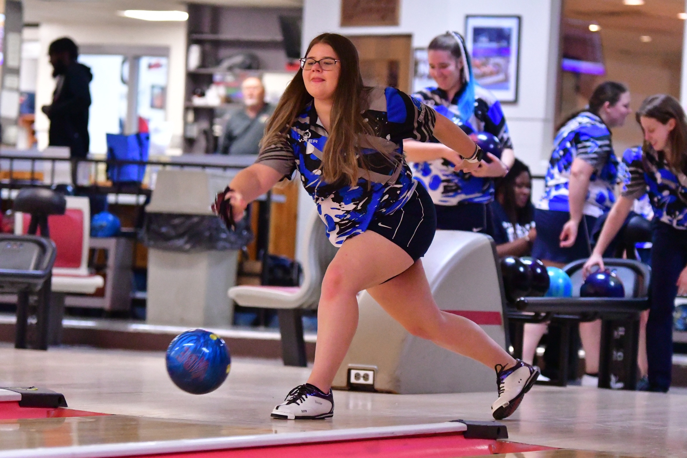 Behrend Women’s Bowling Sits In Sixth After First Day of Grapevine Classic