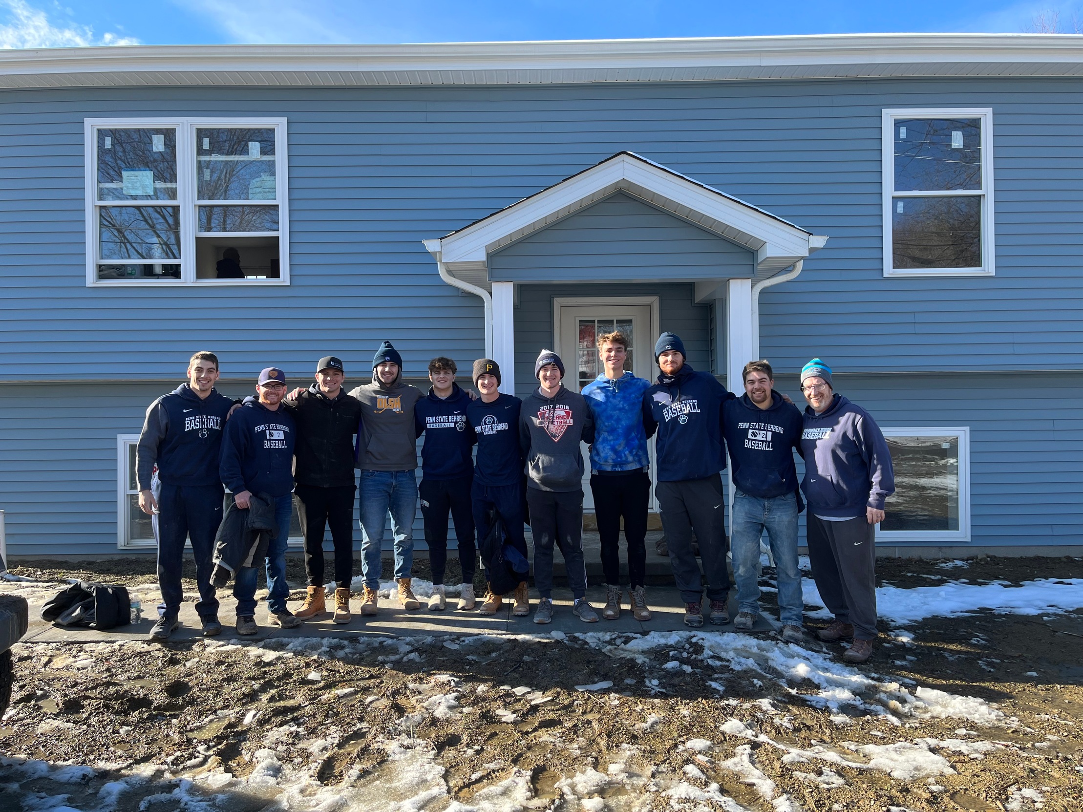 Behrend Baseball Helps Habitat for Humanity in Division III Week of Service