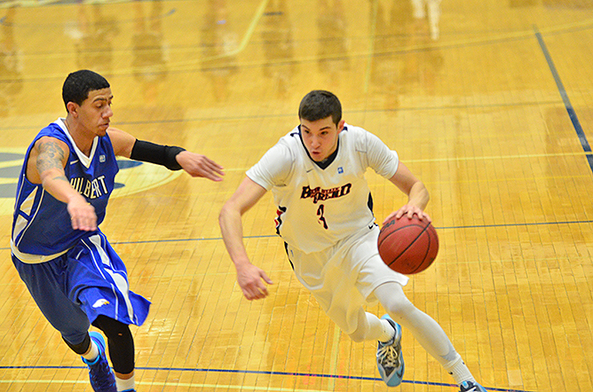 Men's Basketball Wins Fourth Straight Game
