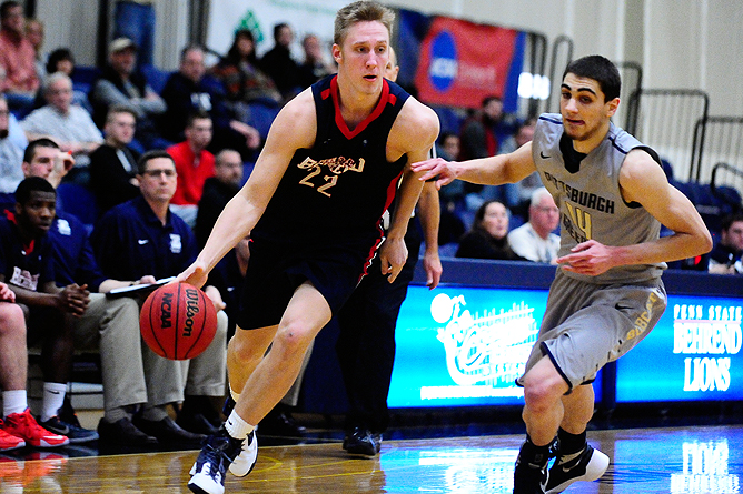 Lions Take Eighth Straight; Defeat Mounties 81-62