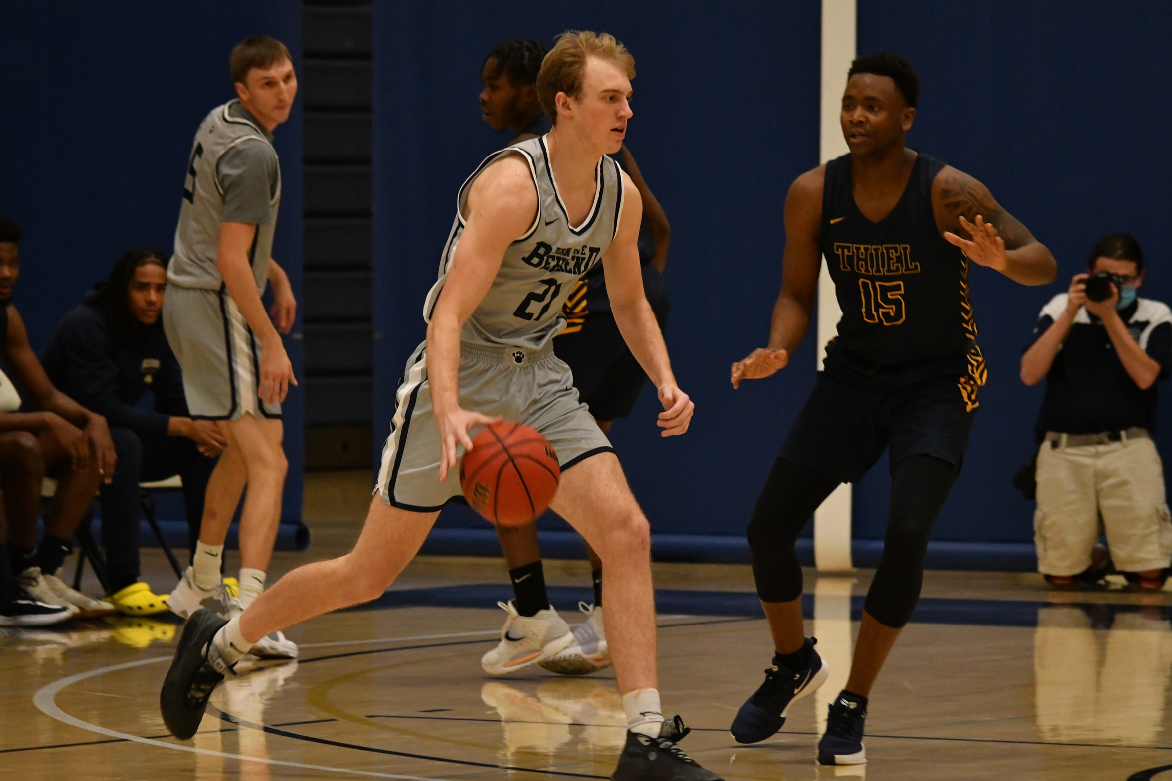 Men's Basketball Takes Loss in Non-Conference Game Against Cleveland St.