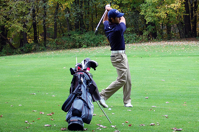 Lions Place Third at Grove City Invitational