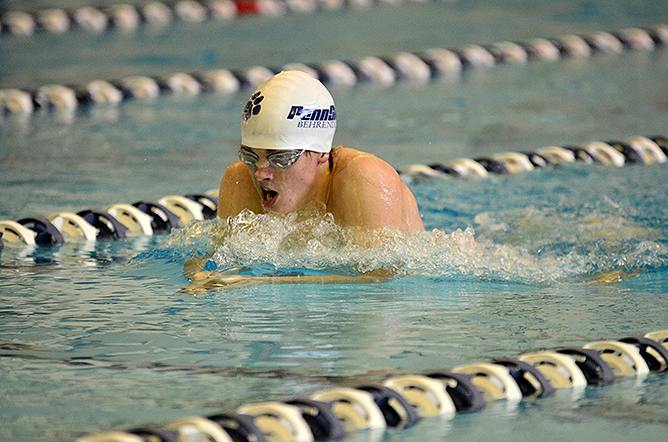 Men's and Women's Swimming Finishes First at Pitt-Bradford Relays