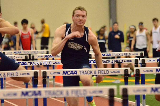 Men's Track and Field Compete at Mount Union
