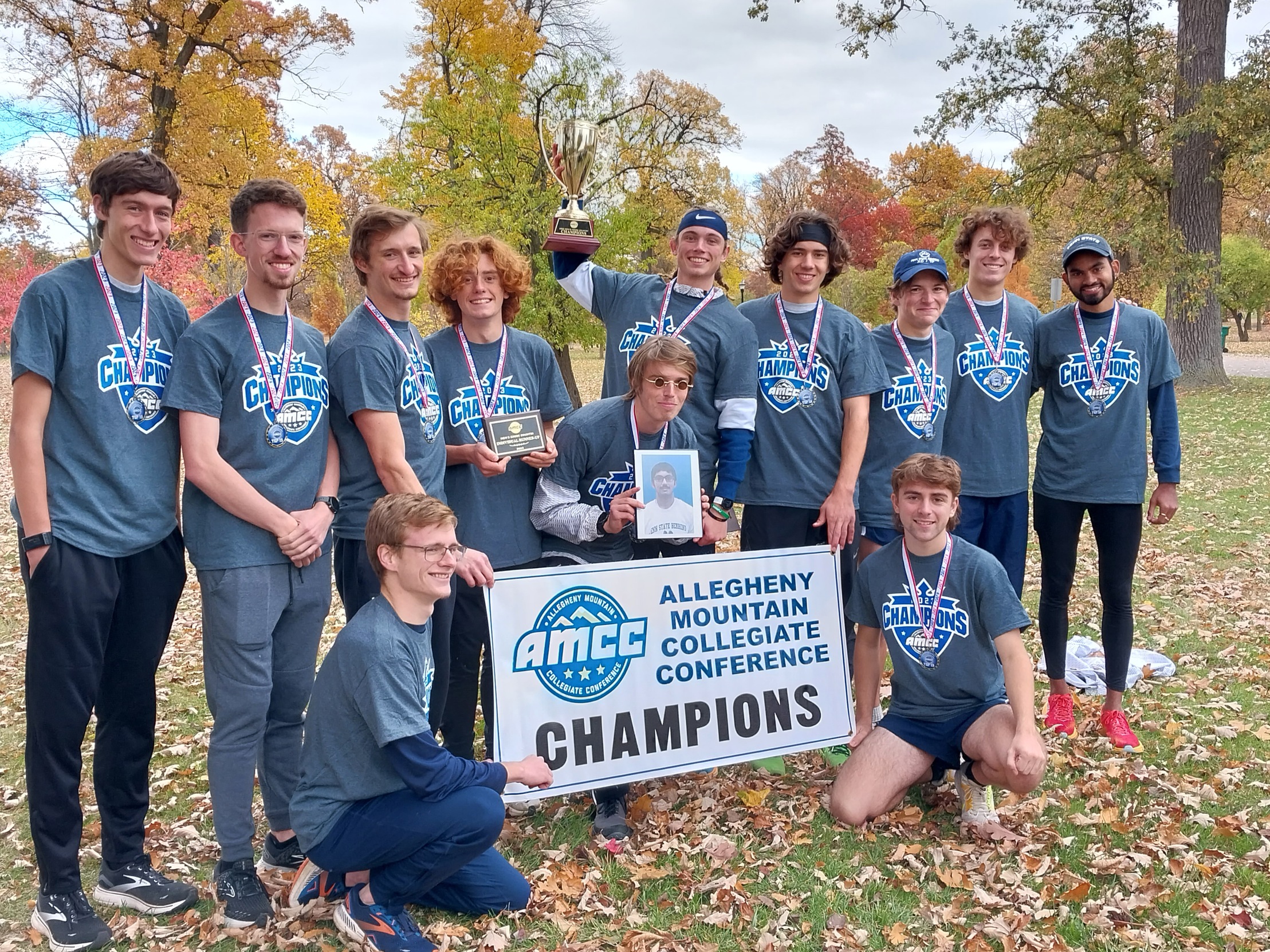 Men’s Cross Country Wins Fourth Consecutive AMCC Championship