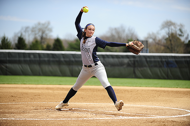 Miller Shuts Out Altoona in AMCC Tournament