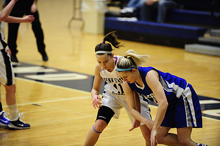 Lions Advance to AMCC Semfinals; Oldach Breaks Steals Record