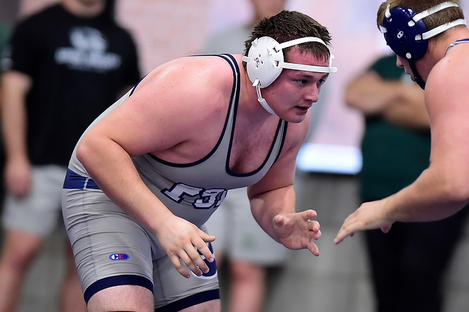 Wrestling Competes at W&J Invite; Three Wrestlers Place