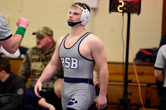 Paulson Survives; Lions Compete at NCAA Southeast Regionals