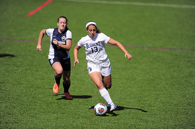 Women's Soccer Opens Season With Win Over Ithaca