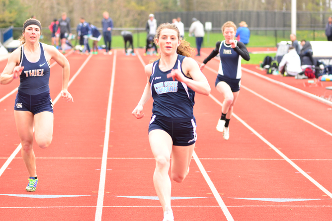 Women's Track and Field Competes at Ashland Open