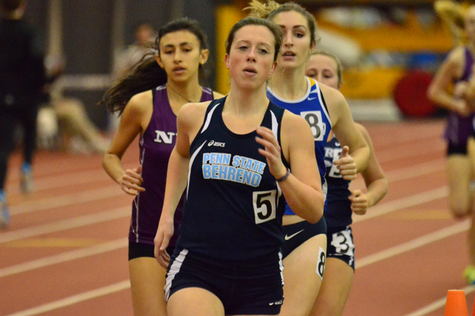 Women's Track & Field Compete at Tiffin