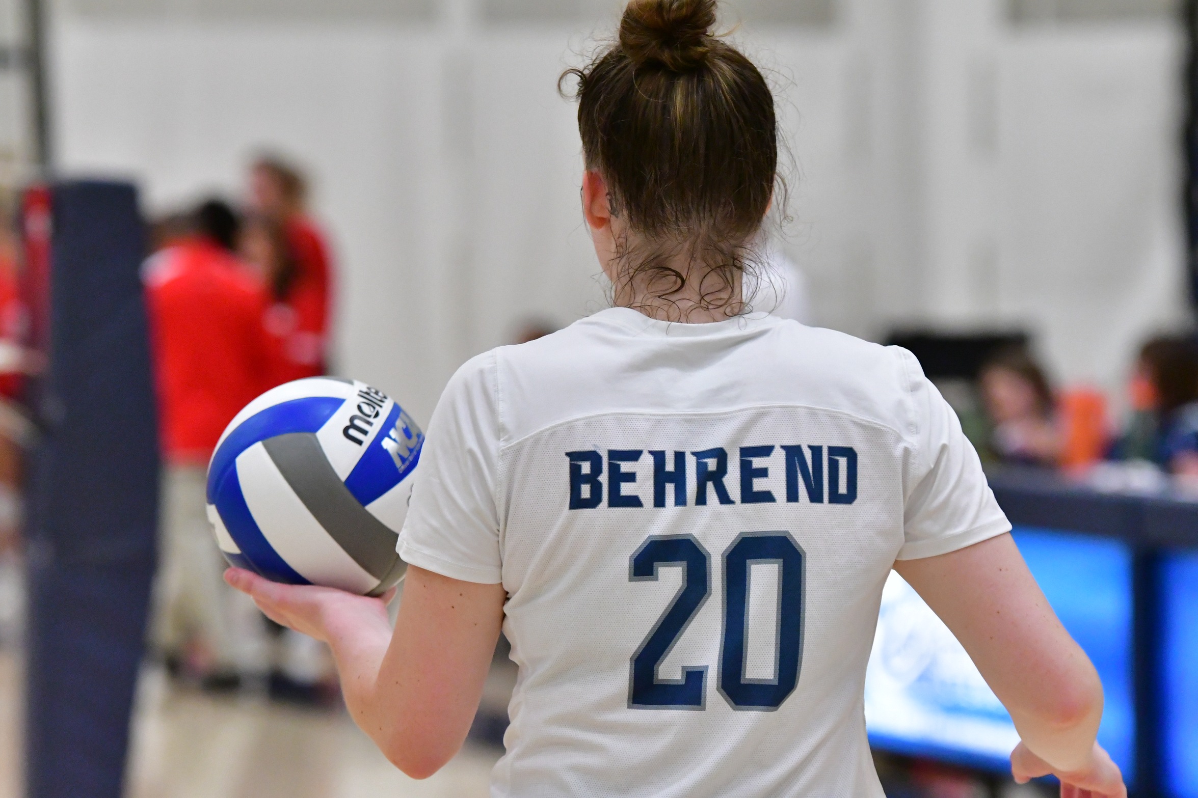 Goodsel Reaches 1,500 Career Assists; Women's Volleyball Wins Twice