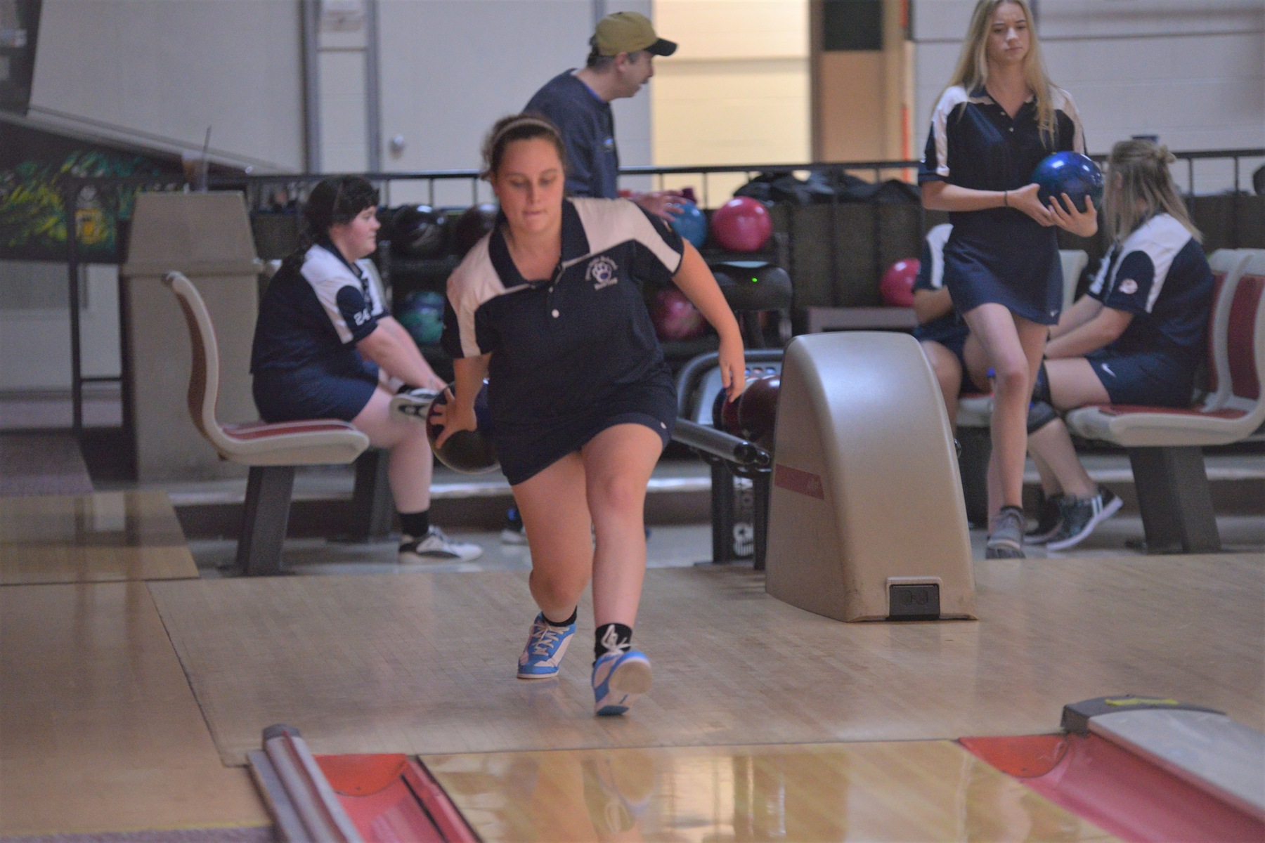 Lions Finish Day One of Medaille Invitational