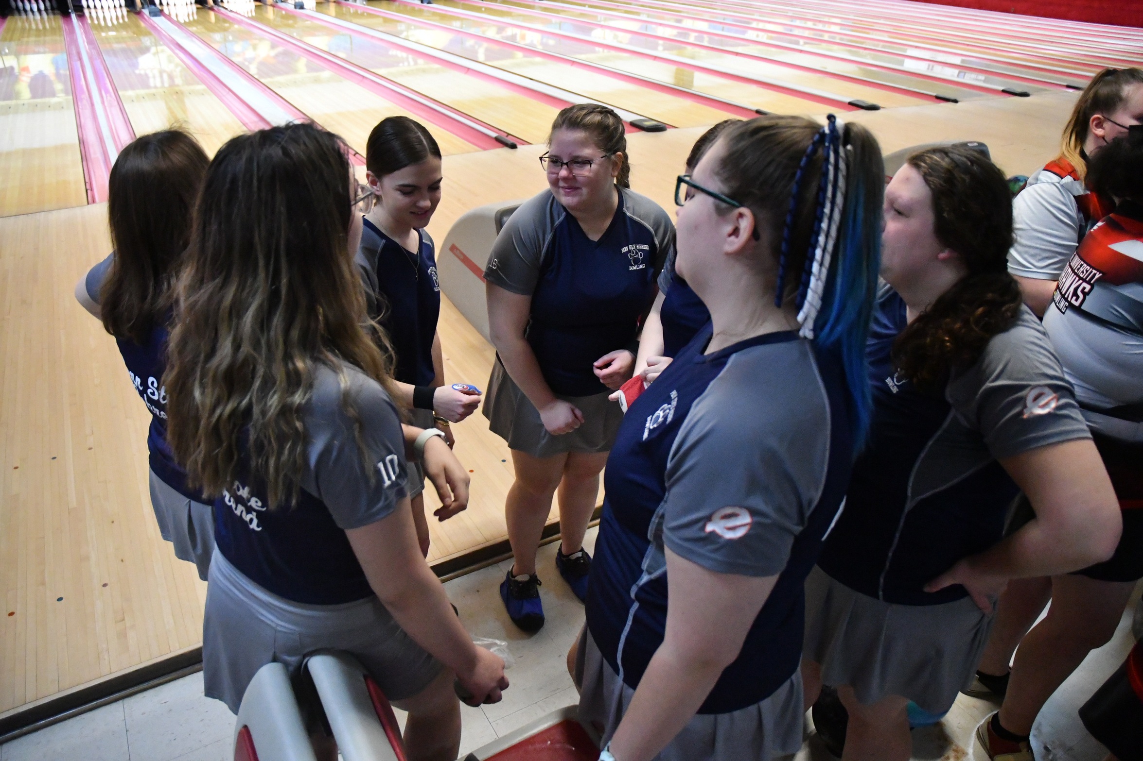 Behrend Bowlers Place Third at Walsh Invitational