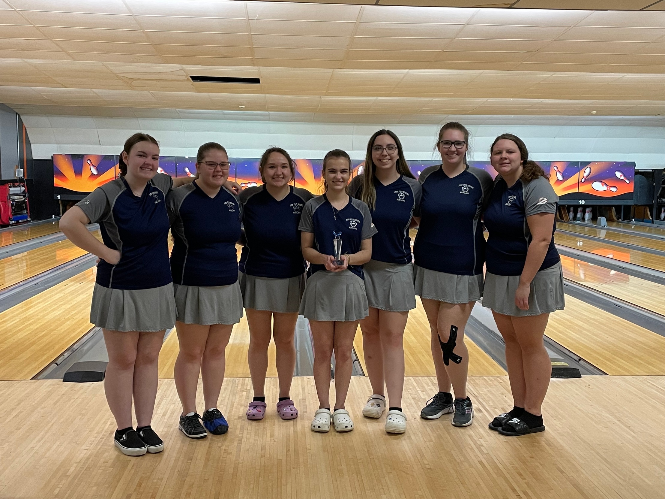 Behrend Women's Bowling Places Third at Pitt-Greensburg Invitational