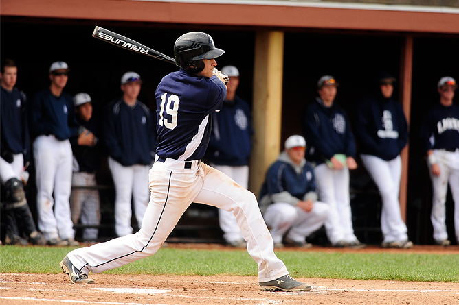 Baseball Edges D'Youville in Sweep