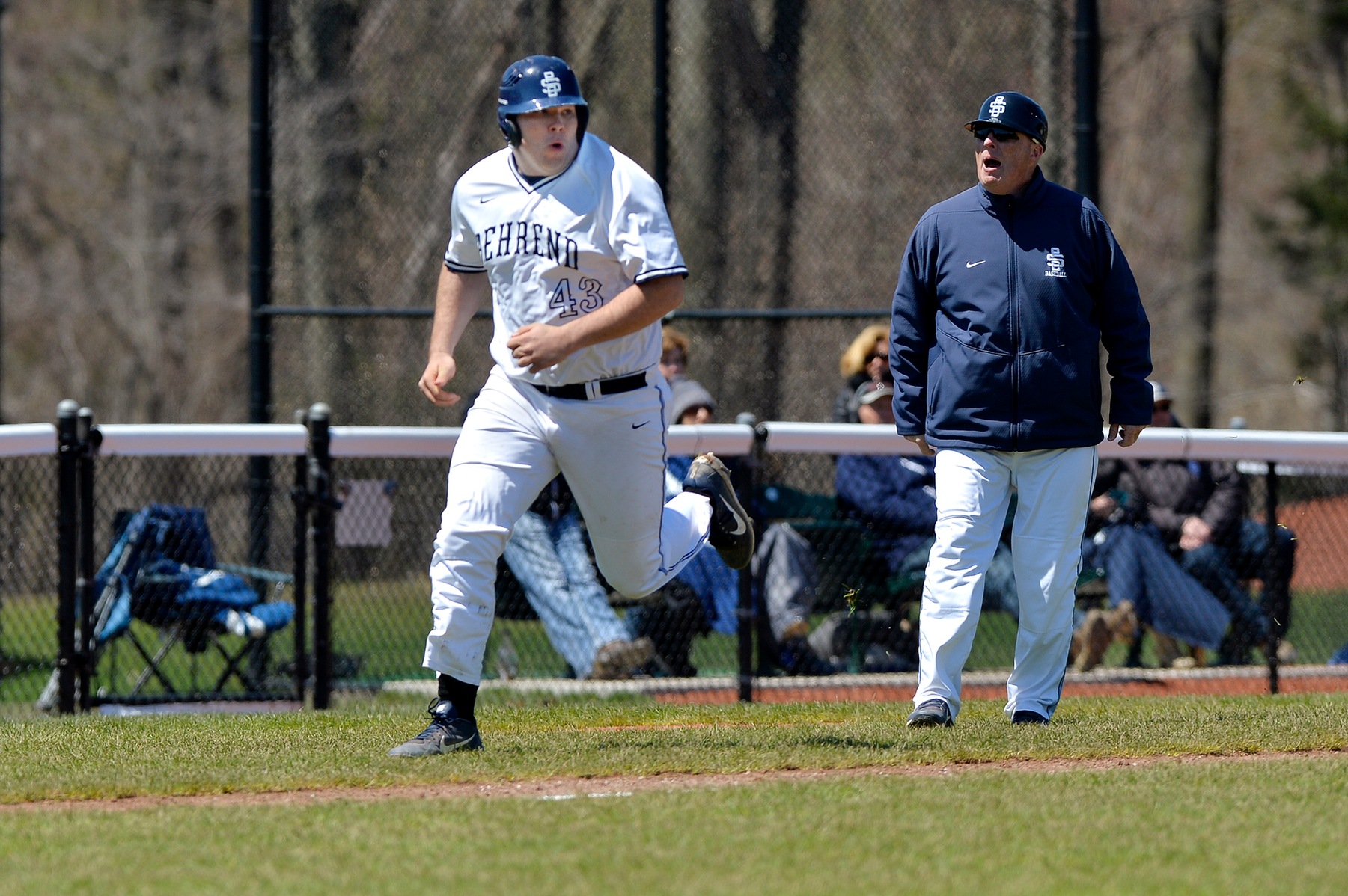 Baseball Advances to AMCC Semifinals With Sweep Over Hilbert