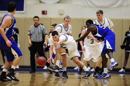Lions Fall In AMCC Championship Thriller