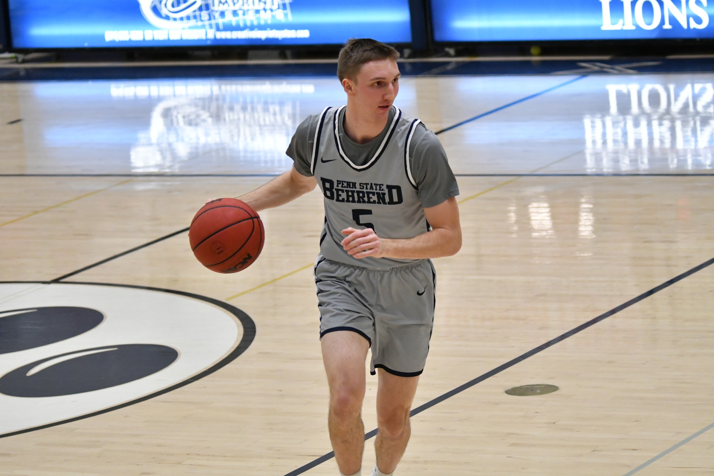 Behrend Remains Unbeaten in Conference Play as Fukon Hits 1,000-Point Mark