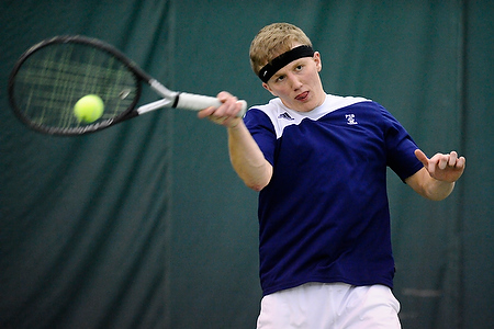 Men's Tennis Collects First AMCC Victory