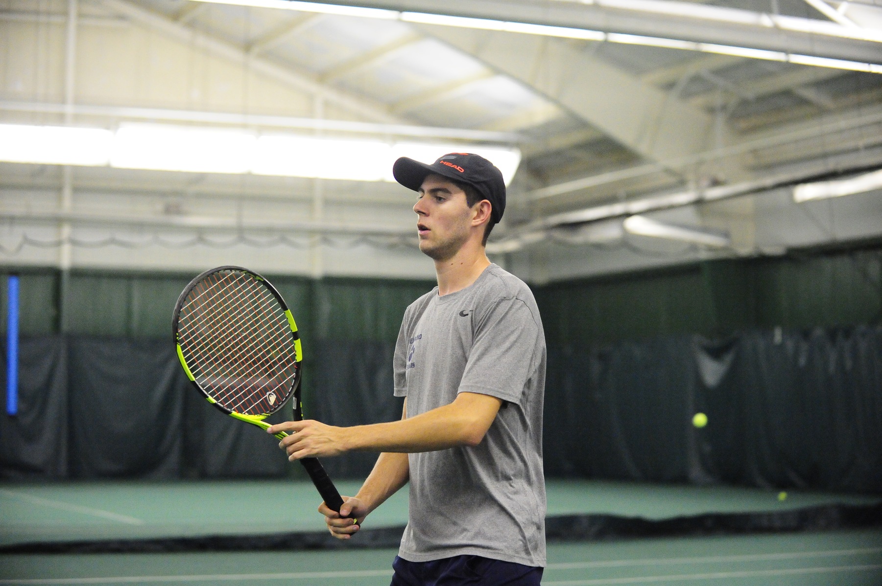 Men's Tennis Finishes Spring Break With Perfect Record