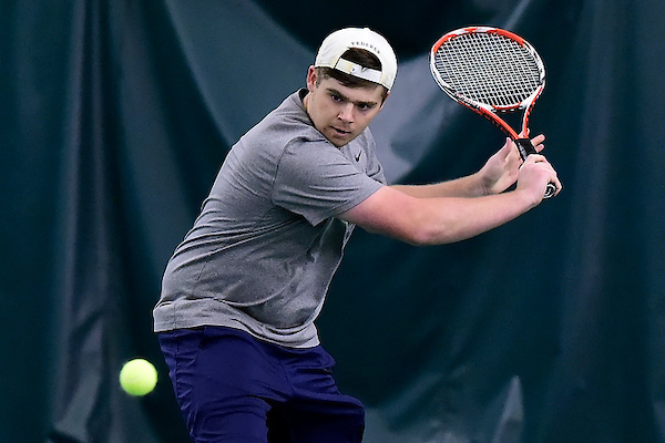 Men's Tennis Rebounds With Win over Norwich