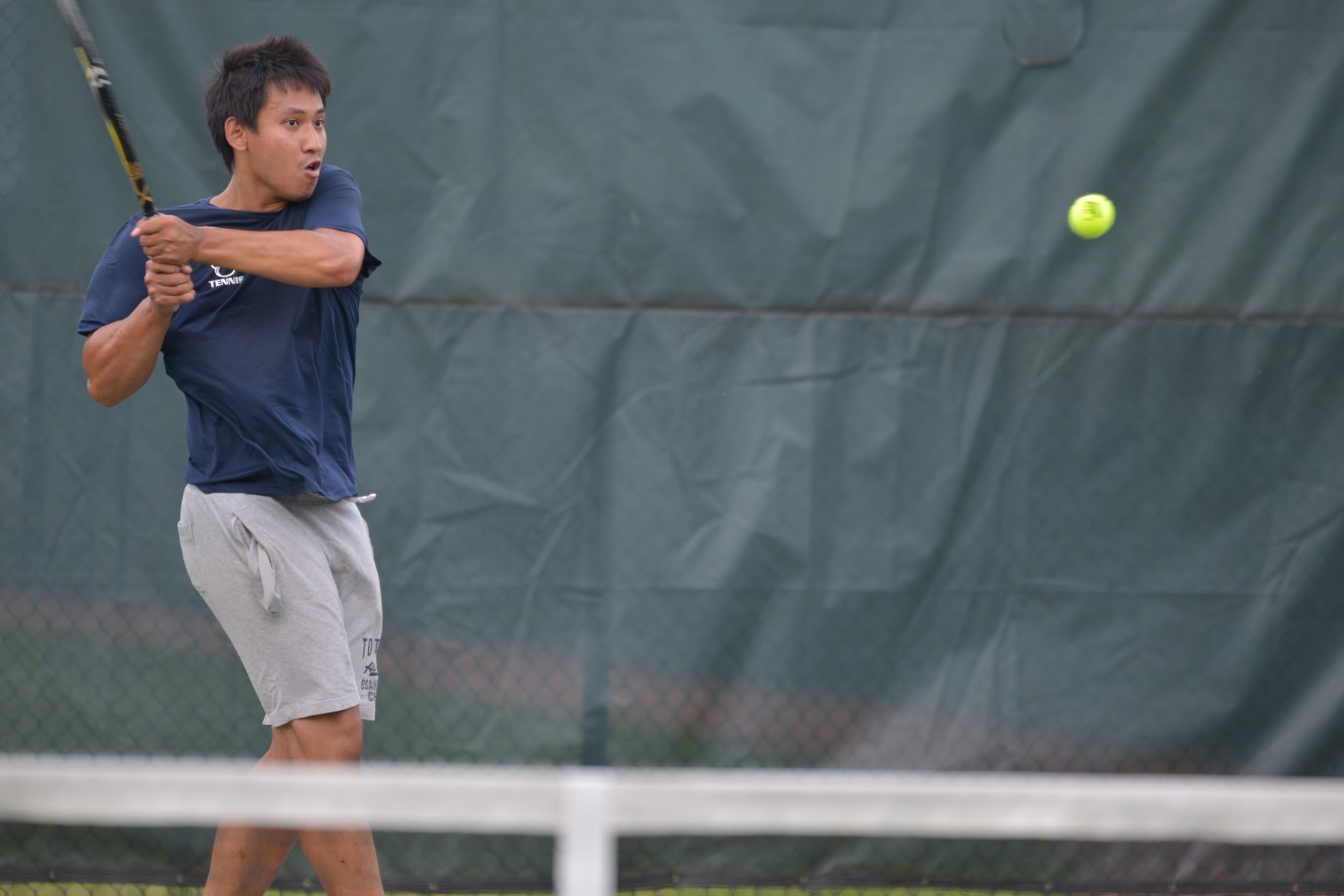 Men's Tennis Collects Second Straight Win