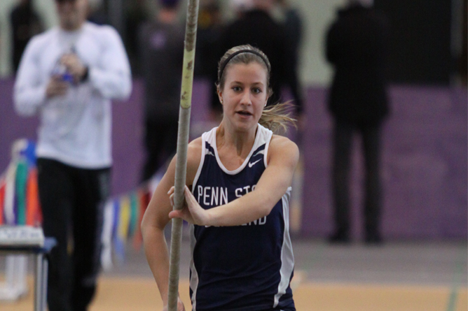 Women's Track and Field Competes at Spire Invitational