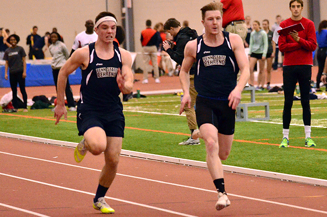 Men's Track and Field Returns to Spire