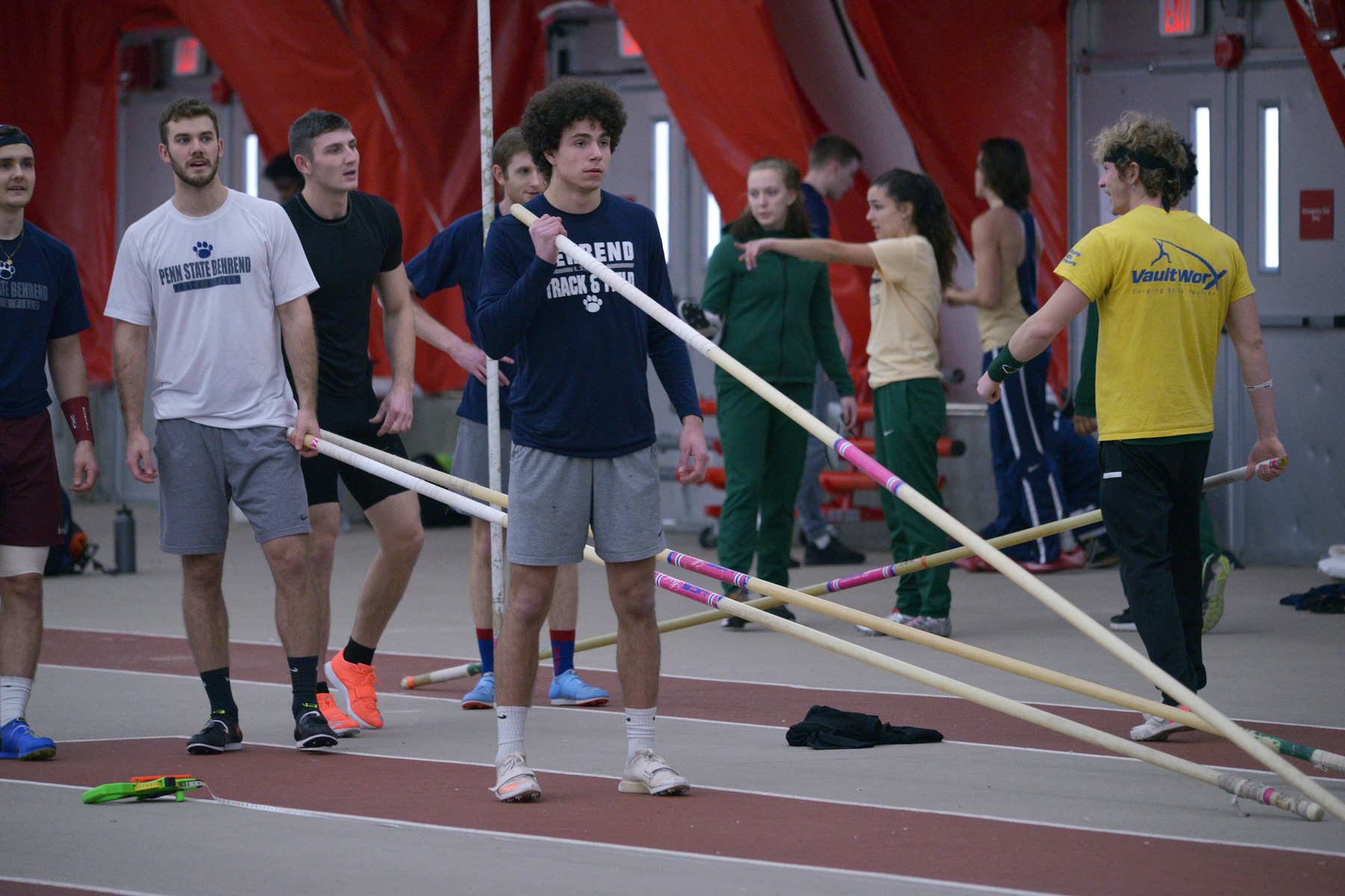 Men's Track and Field Pole Vault Team Ranked First in NCAA Division III