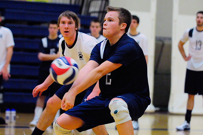 Men's Volleyball Defeats Penn State Altoona; Falls to Carthage