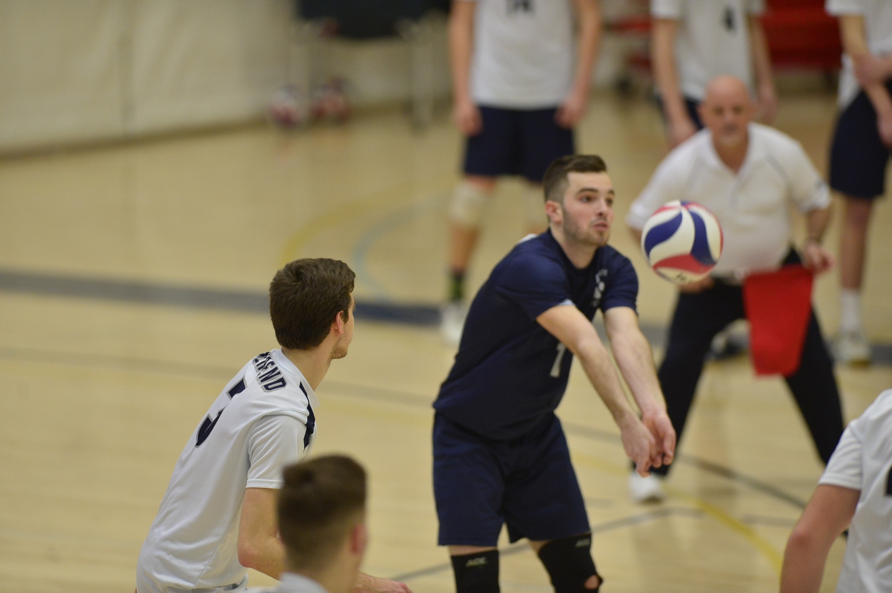 Men's Volleyball Fall to Wells