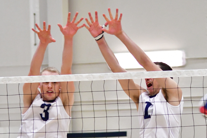 Behrend Men's Volleyball Sweeps Carlow, SUNY Poly