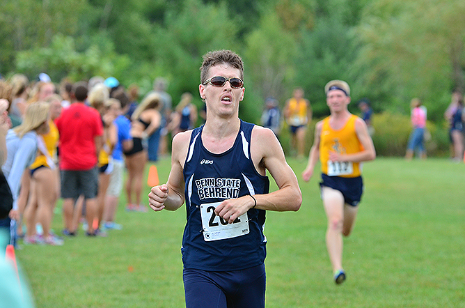 Men's Cross Country Wins Fisher Invitational, Buffington Finishes First