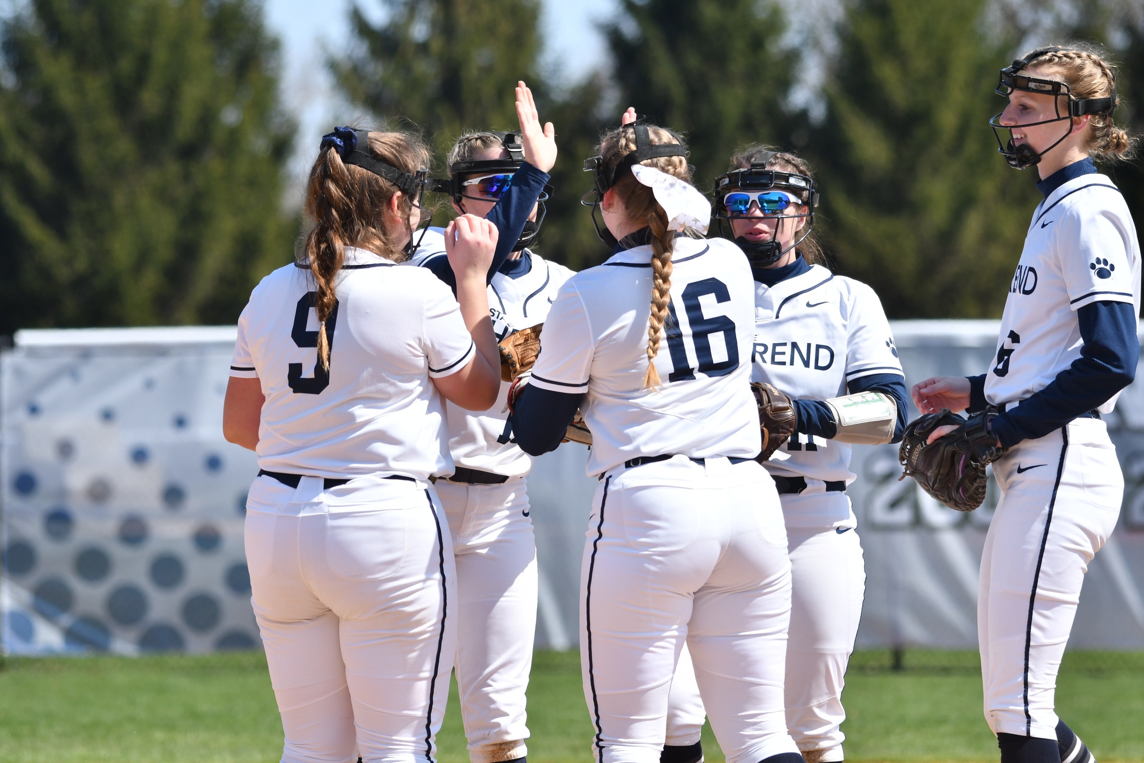 Behrend Softball Ties For Top Spot in AMCC Preaseason Coaches' Poll