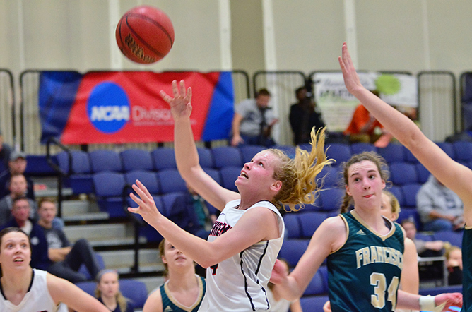 Boyer Helps Women's Basketball Collect First AMCC Win