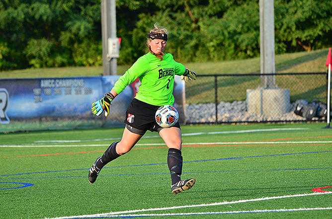 Women's Soccer Downs Altoona in AMCC Action
