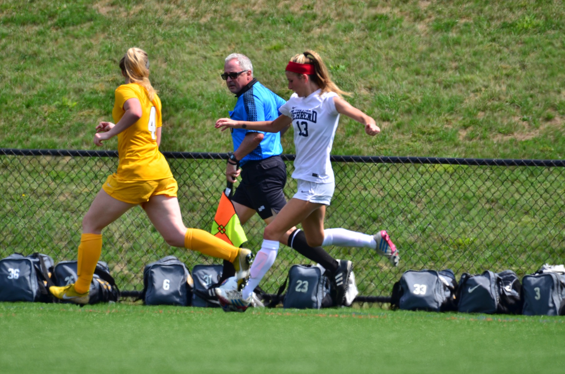 Women's Soccer Blanks Bard Saturday, Takes on Coast Guard today at Noon