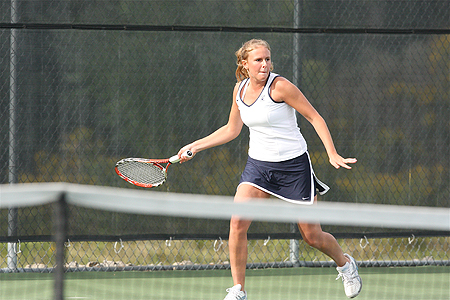 Women's Tennis Pulls Out Victory Over Malone, 5-4