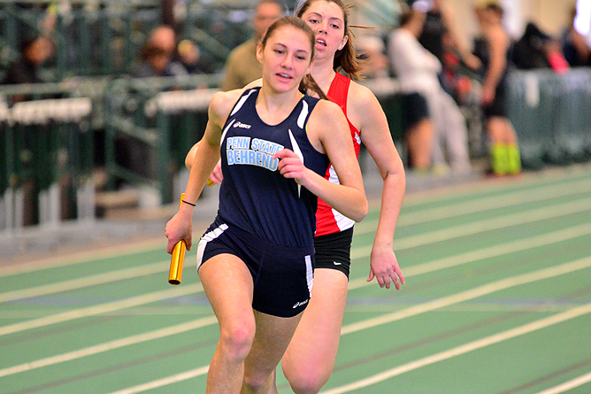 Women's Track and Field Competes at Spire