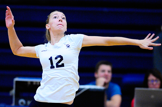 Lions Finish Day Two of Scranton Invitational; Saunders Named All-Tournament Team