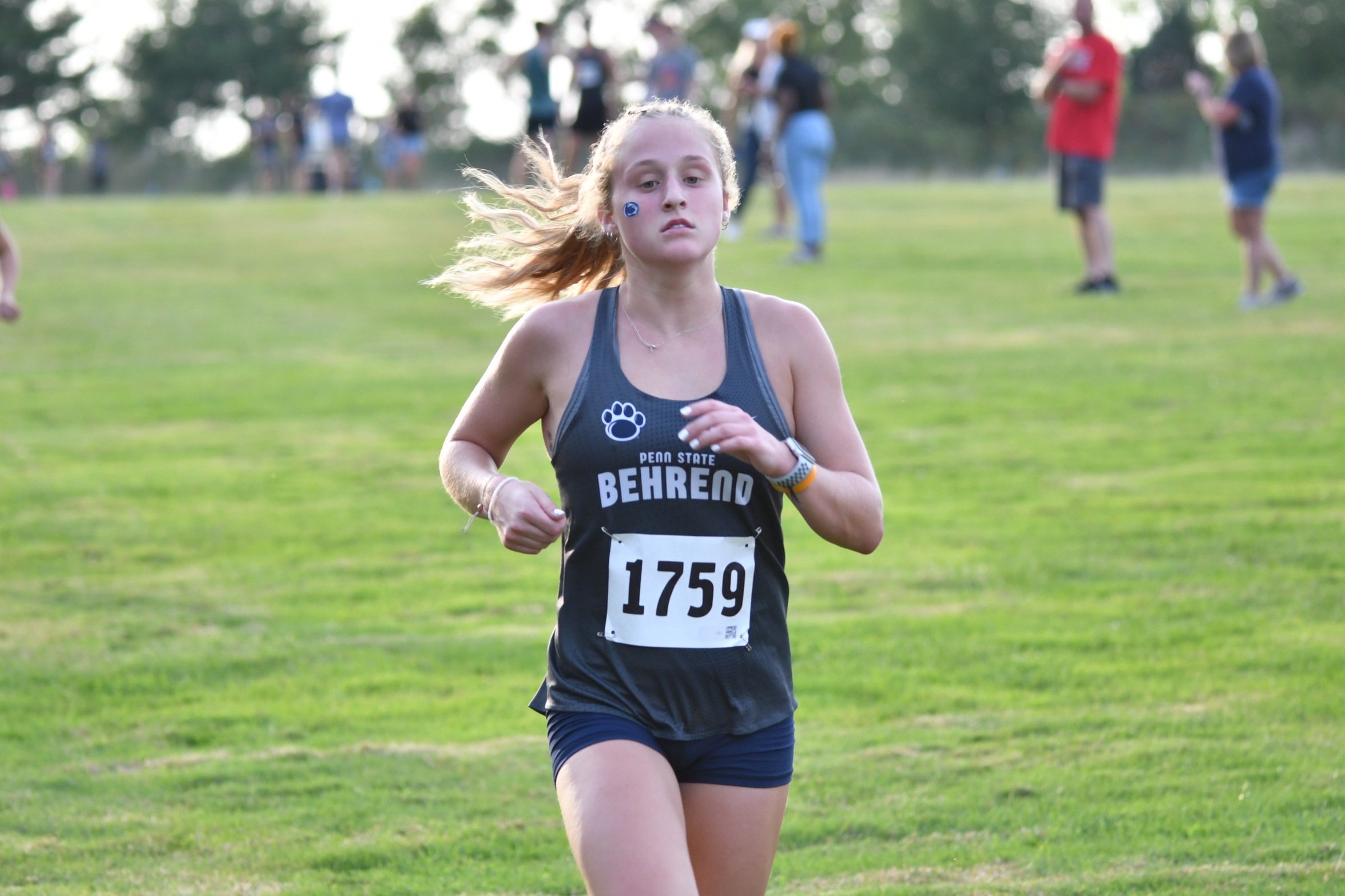 Hartle Paces Lions To Runner-Up Finish