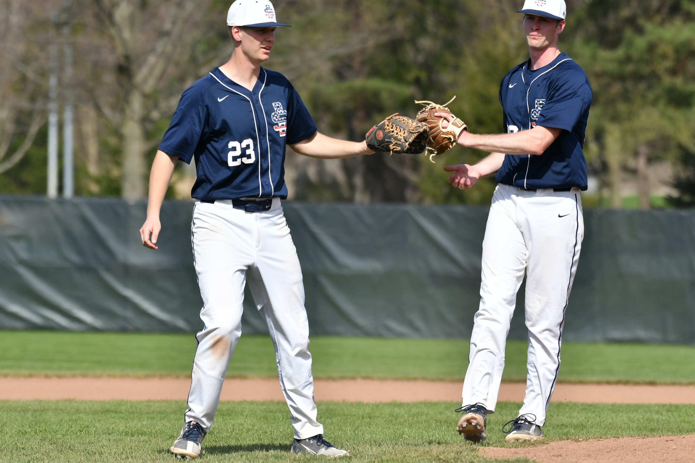 Behrend Offense Erupts for 21 Hits in Non-Conference Win