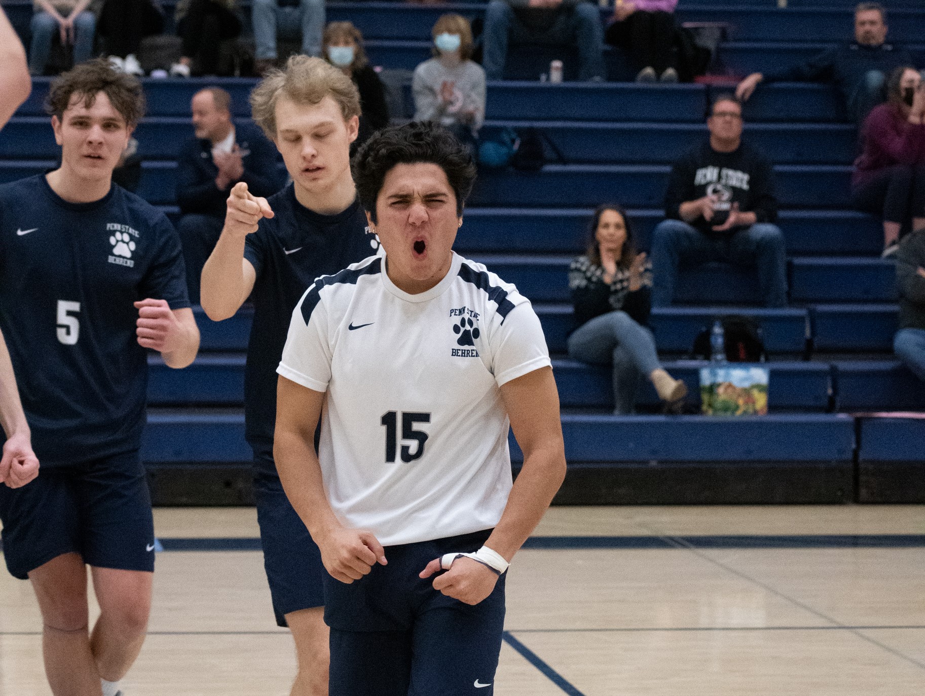 Behrend Men's Volleyball Claims AMCC Regular-Season Championship; Lions Earn No. 1 Seed for Playoffs
