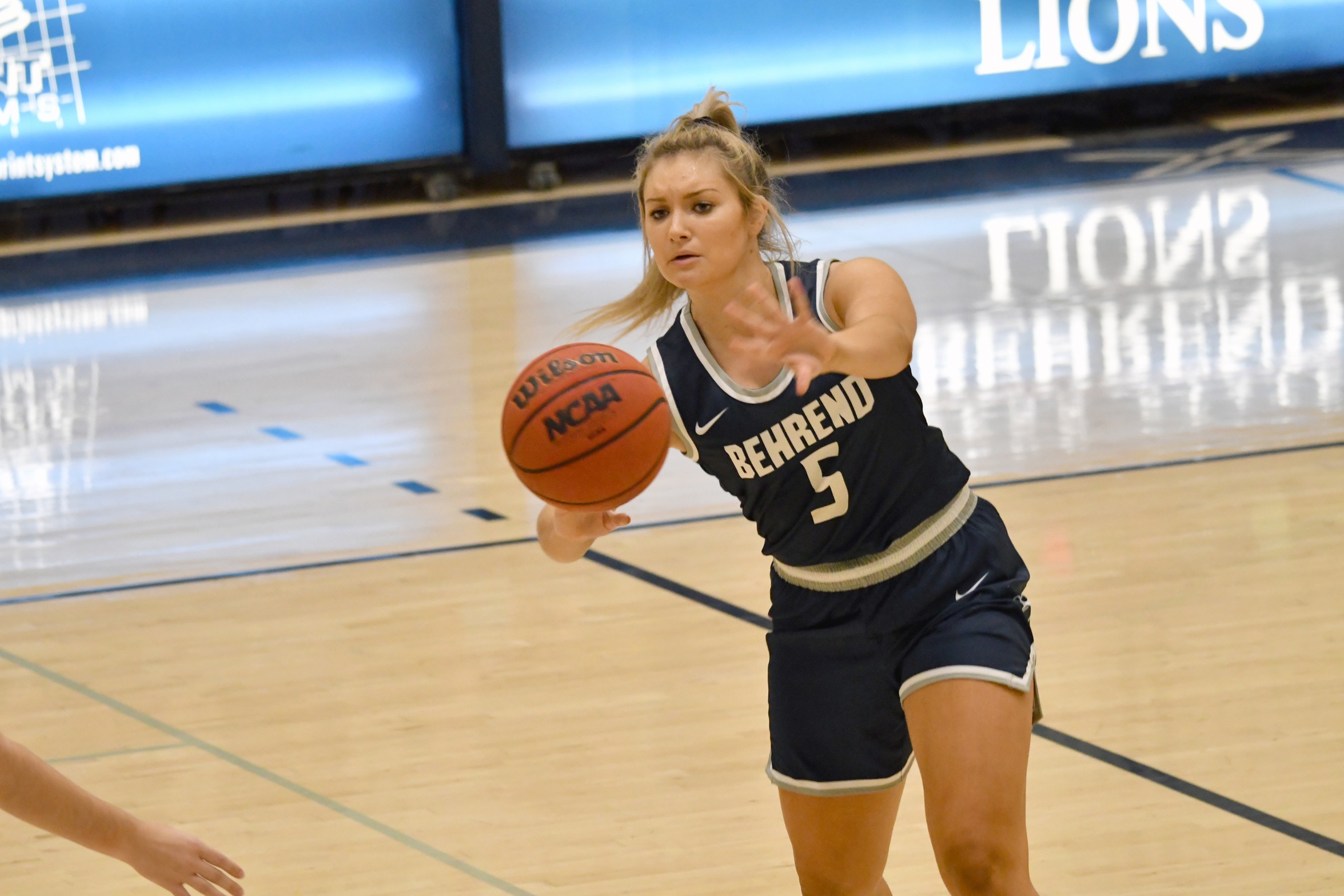 Behrend Women's Basketball Cruises Past Medaille