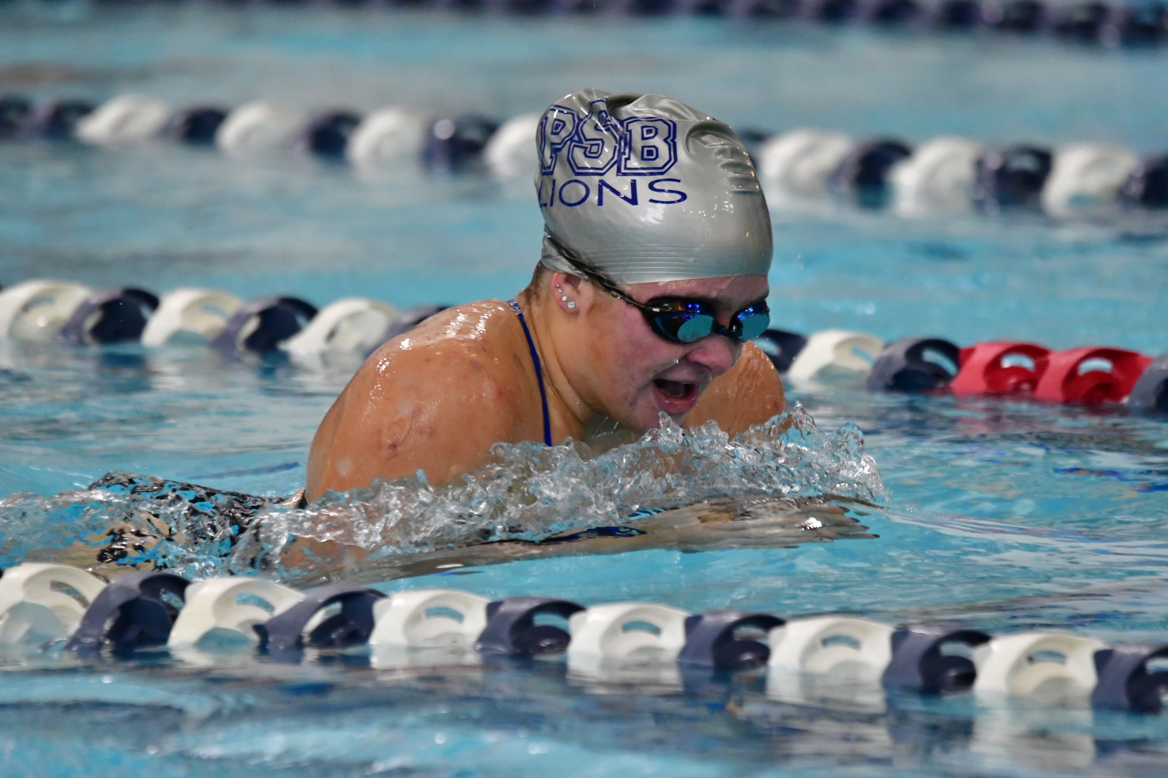 Lions Sit Fourth Place After Day One of Allegheny Empire Championships